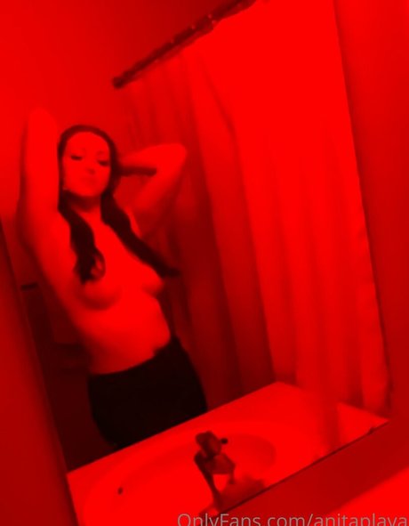 anitaplaya erotic pornstar img