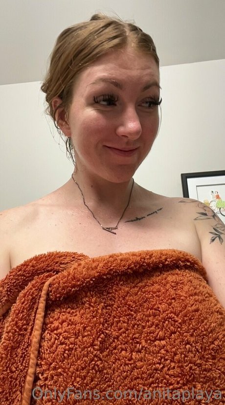 anitaplaya hd pornstar img