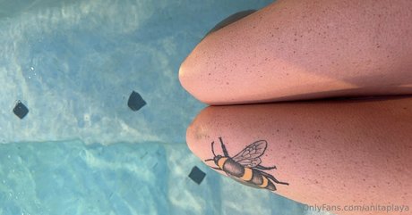 anitaplaya model pics