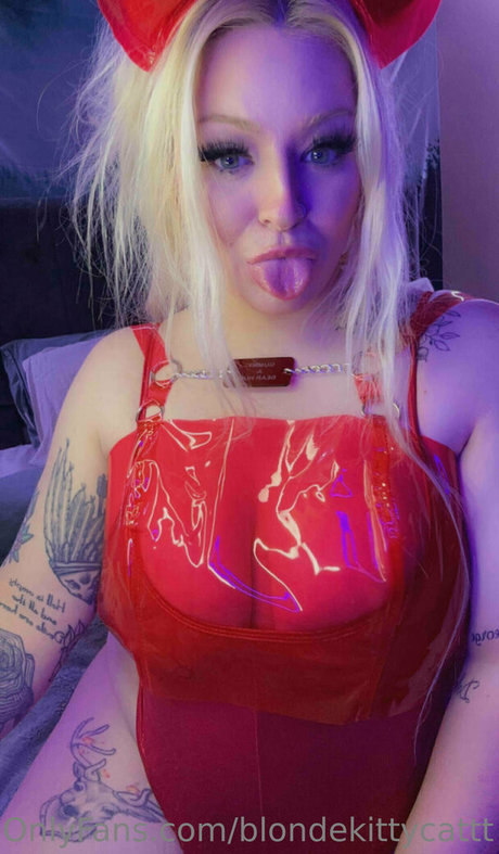 blondekittycattt star pretty photo