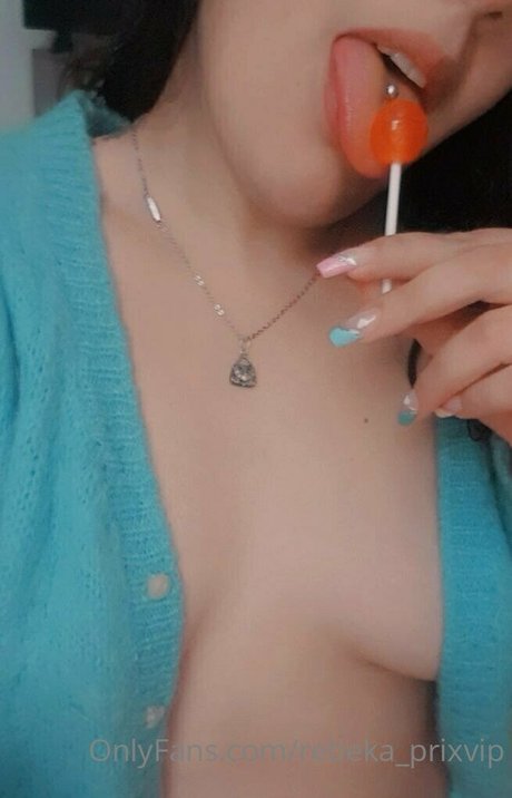 rebeka prixvip naked model gallery