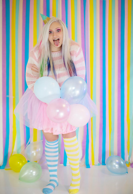 spikezombie pornstar pretty pics