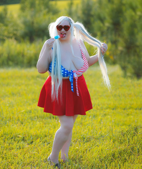 spikezombie adult model pictures