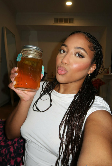 theremedybyreyna pornstar sexy galleries