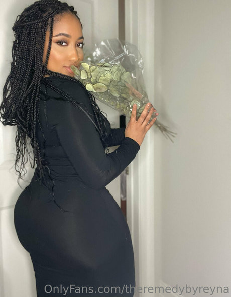 theremedybyreyna model nude galleries