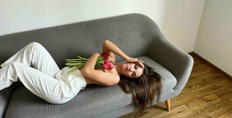 gloryhole princess onlyfans art porn pictures