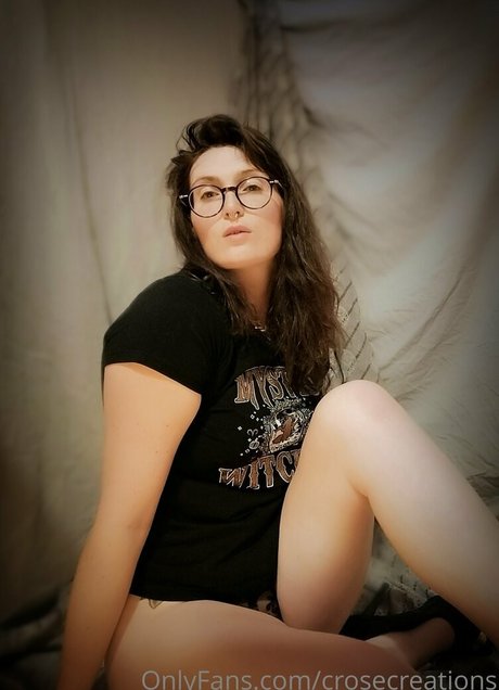 crosecreations star nude archive