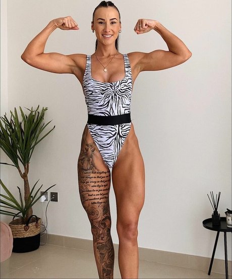 ebony lesbians onlyfans sexy pic