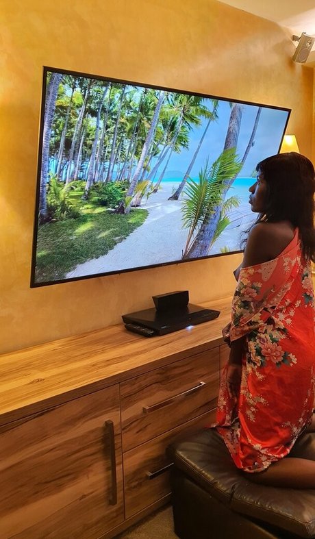 prettycollins hd model photos