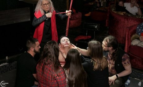 Karol Soulrope sex model pics