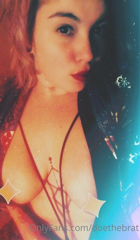 doethebrat nudes star image