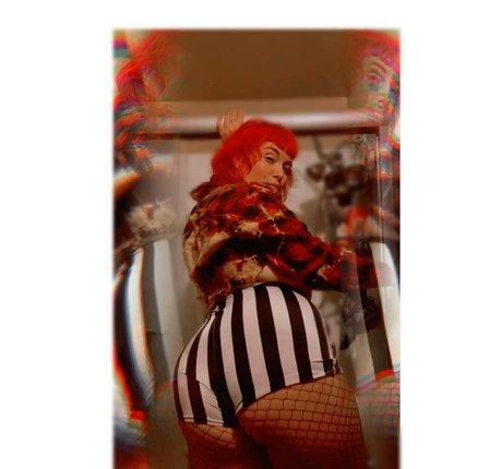 doethebrat sexy model images