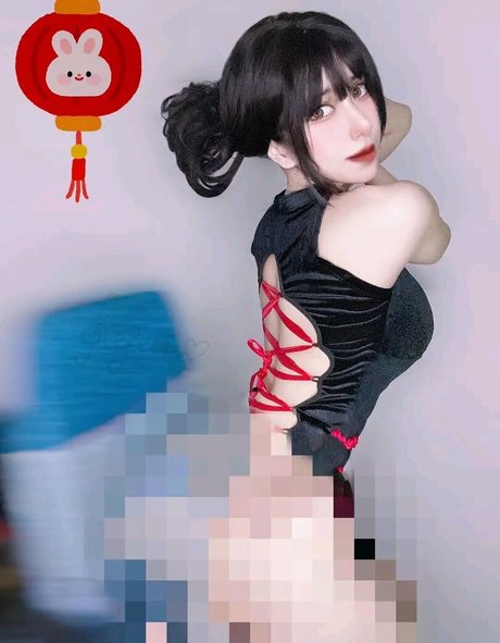 Refeen pornstar pretty img