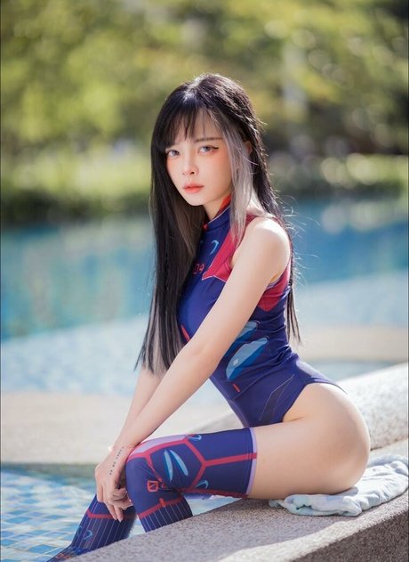 Le Josette model nudes photos