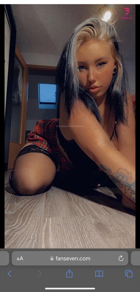 bent over pussy onlyfans xxx photos