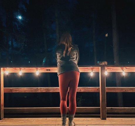 Sunny Brooke pornstar beautiful gallery