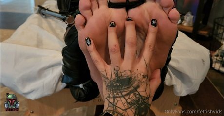 fettishvids model nudes archive