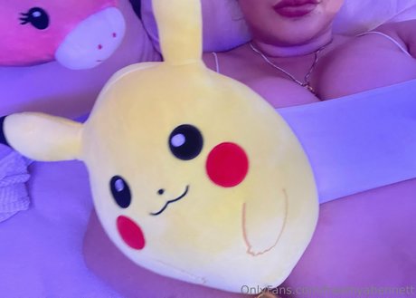 freemyabennett exclusive star photo