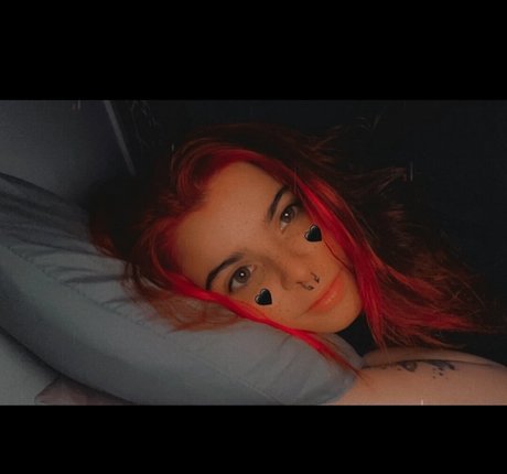 Littlemadds26 exclusive star picture