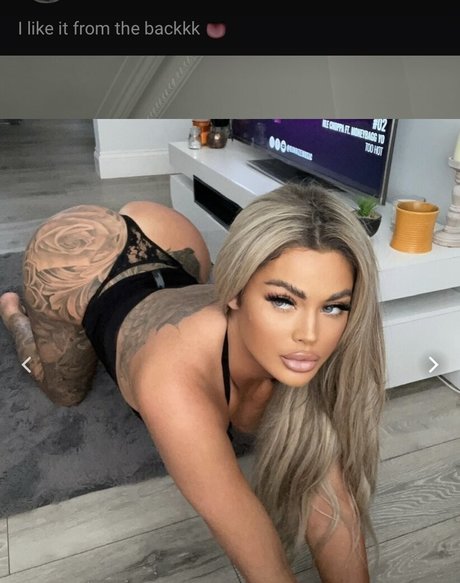 chubby wife onlyfans art nude img