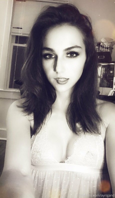 sports star onlyfans beautiful photo