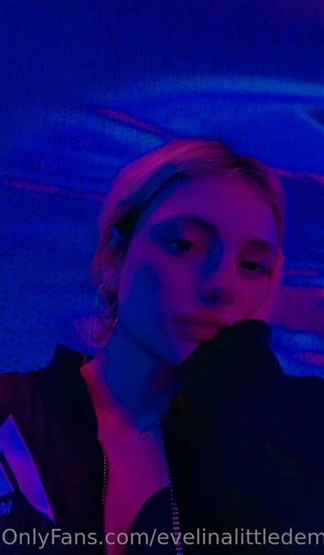 tiktok stars onlyfans exclusive pics