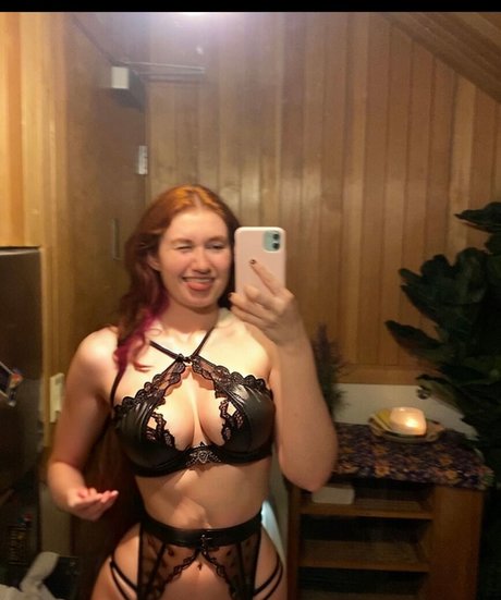 influencer girls onlyfans beautiful nude pic