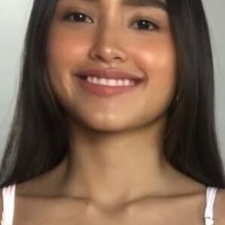 Jamina Cruz naked model gallery