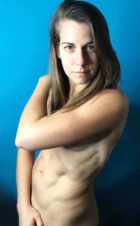 Ali Spagnola pretty pornstar image