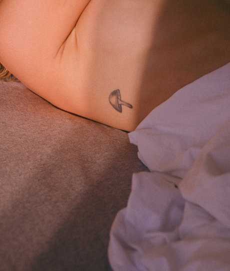 Miacbell pornstar perfect photos