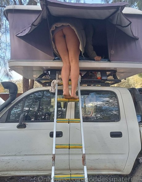 Goddessmaterial1 nice actress picture