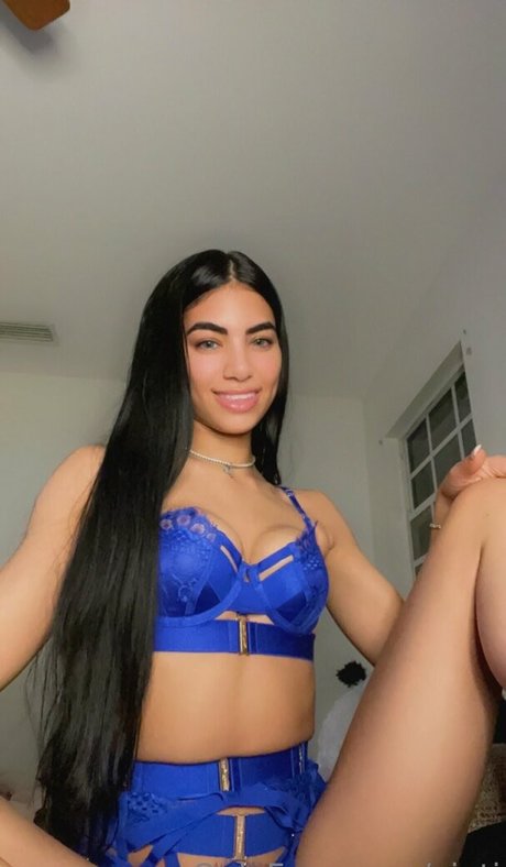 vioti model porn gallery