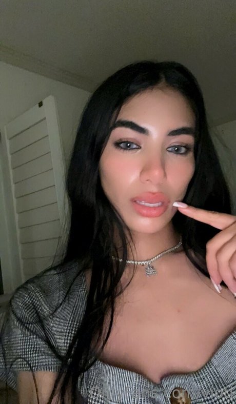 vioti star exclusive picture