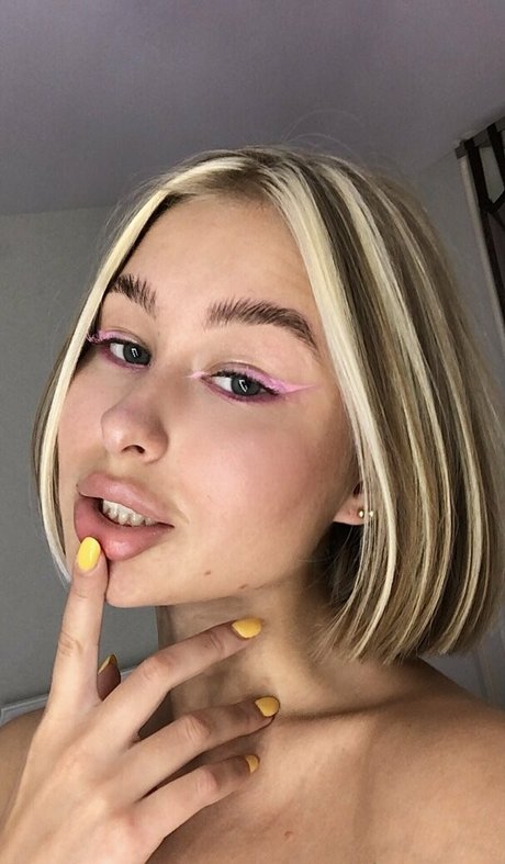 asmr xxx onlyfans adult photos