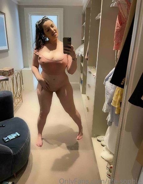 40 years old onlyfans sex img