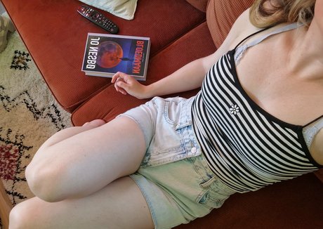 favlibrarian pornstar pretty pic