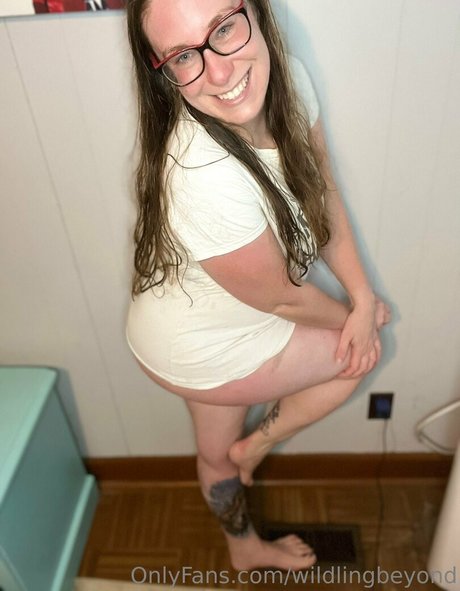 wildlingbeyond nudes model pics