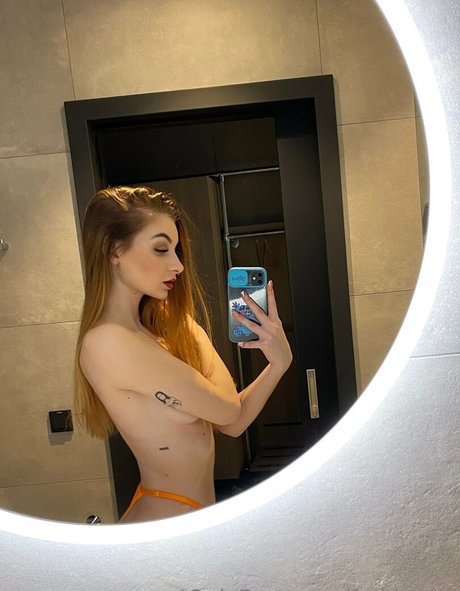 freekortie model sex image