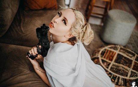 Adistoker sex actress image