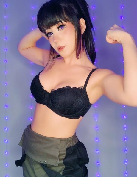 airy blossom erotic actress photos