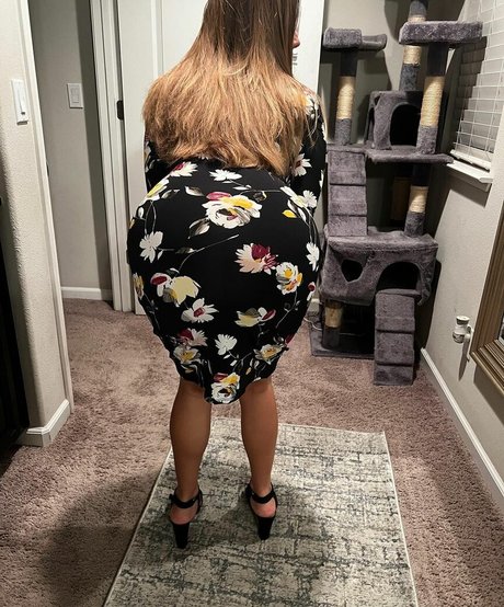 SexyShyStacyVIP star erotic images