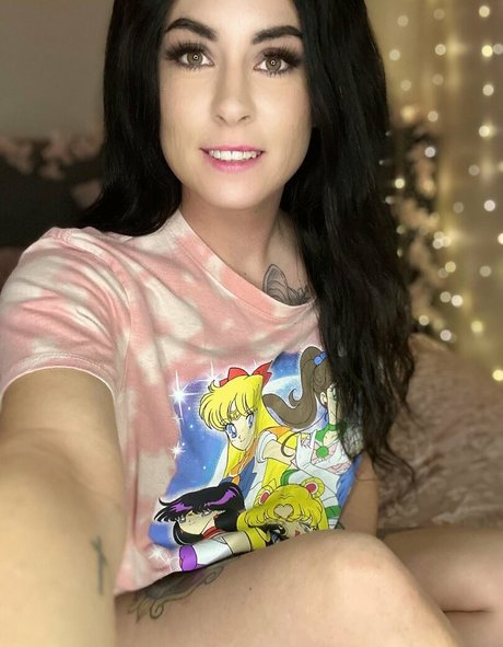 torylovexxx hot model images