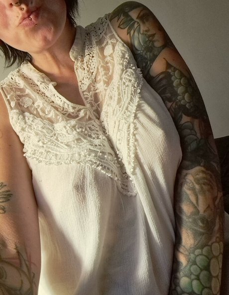 Bibis secrets top star pics