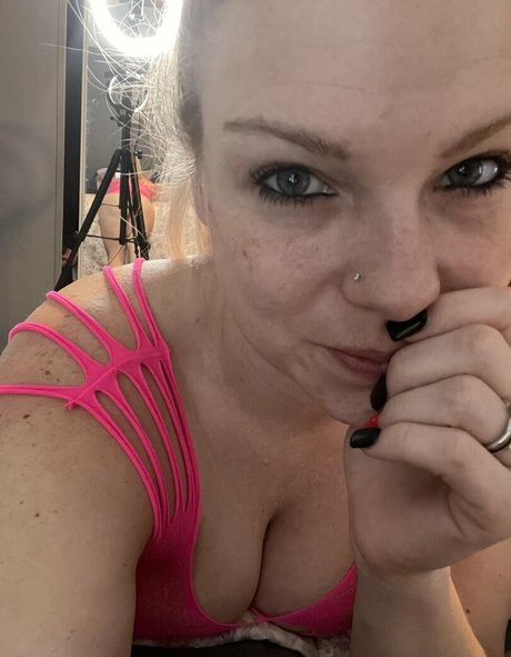 Vixen Jane model high quality image