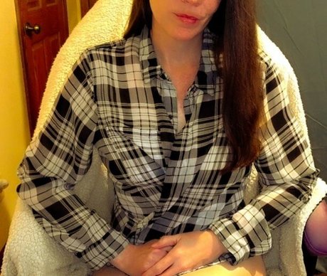 Molly Nova erotic star photo