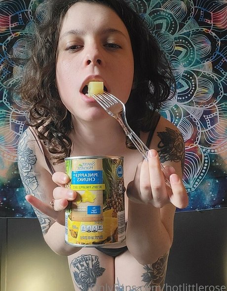 icefreak 16 naked model photos