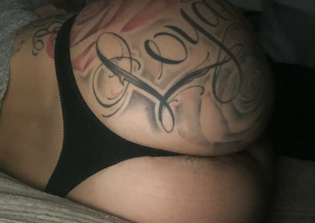 roxikeogh pornstar best photo