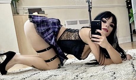 Portsmouth xxx star gallery