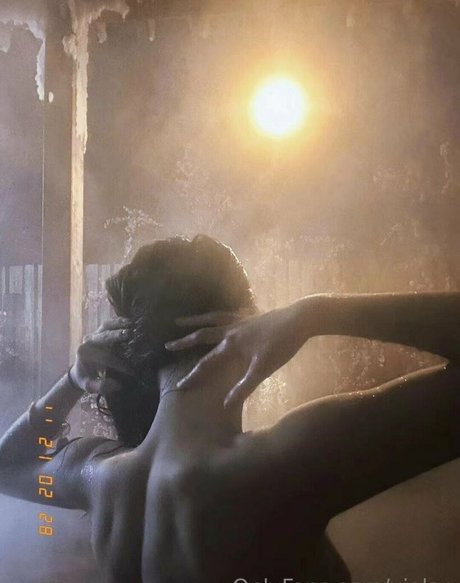 Xialan__ naked actress photos