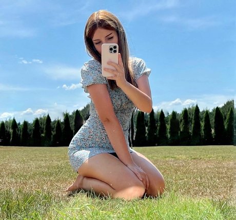 Foalfish top model gallery